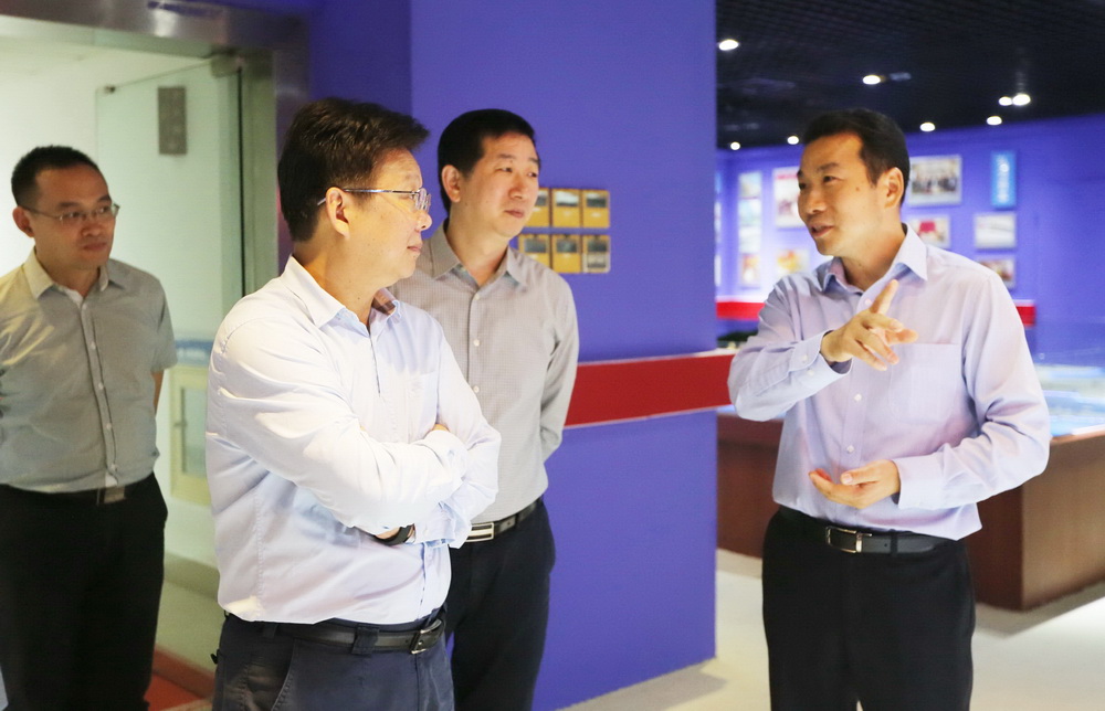 1540460768990748.jpg 2A4A9380.jpg