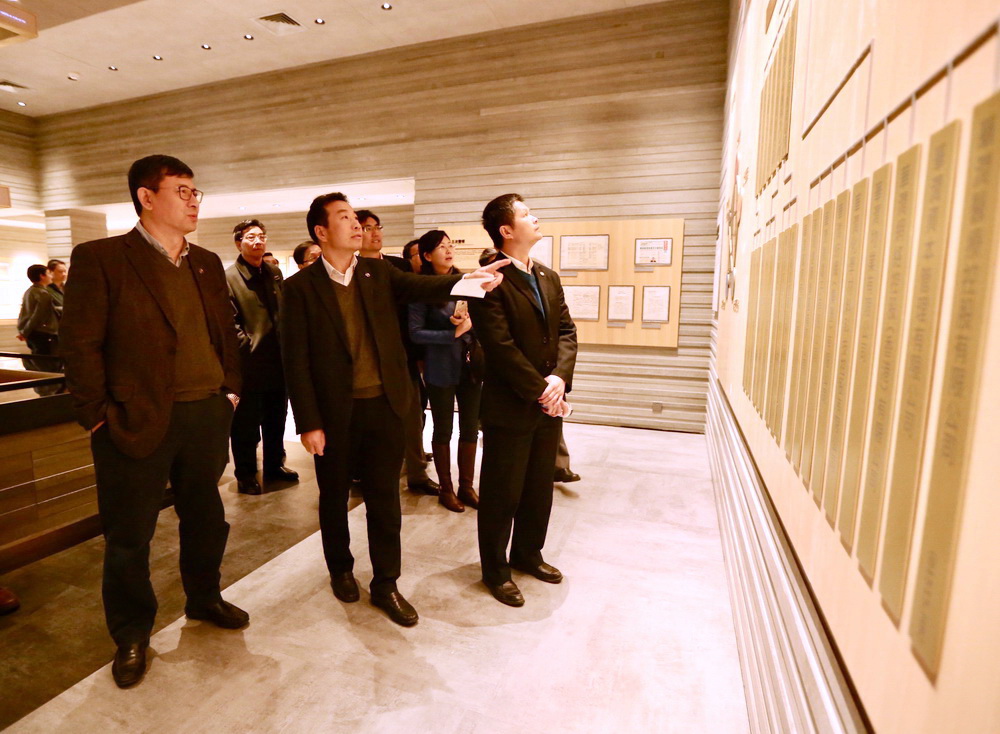 1546910690180401.jpg 02.jpg